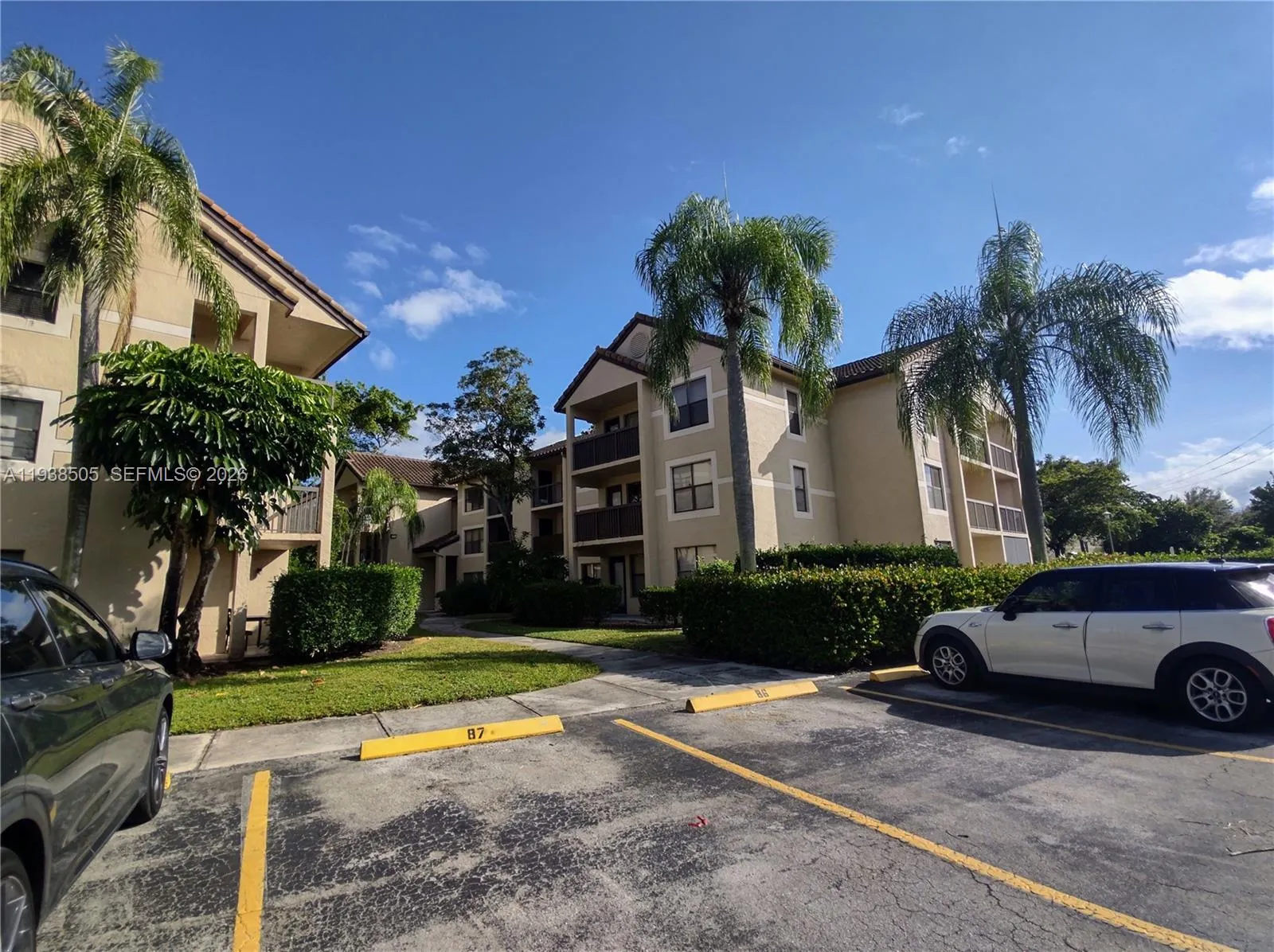 4401 W Mcnab Rd # 31, Pompano Beach FL 33069