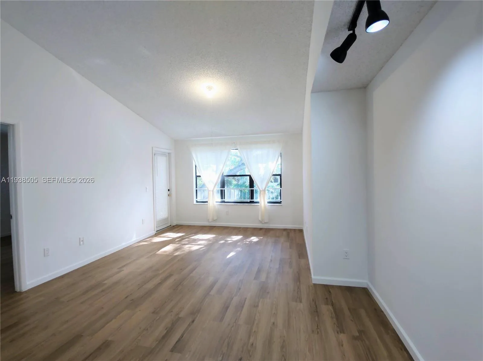 4401 W Mcnab Rd # 31, Pompano Beach FL 33069