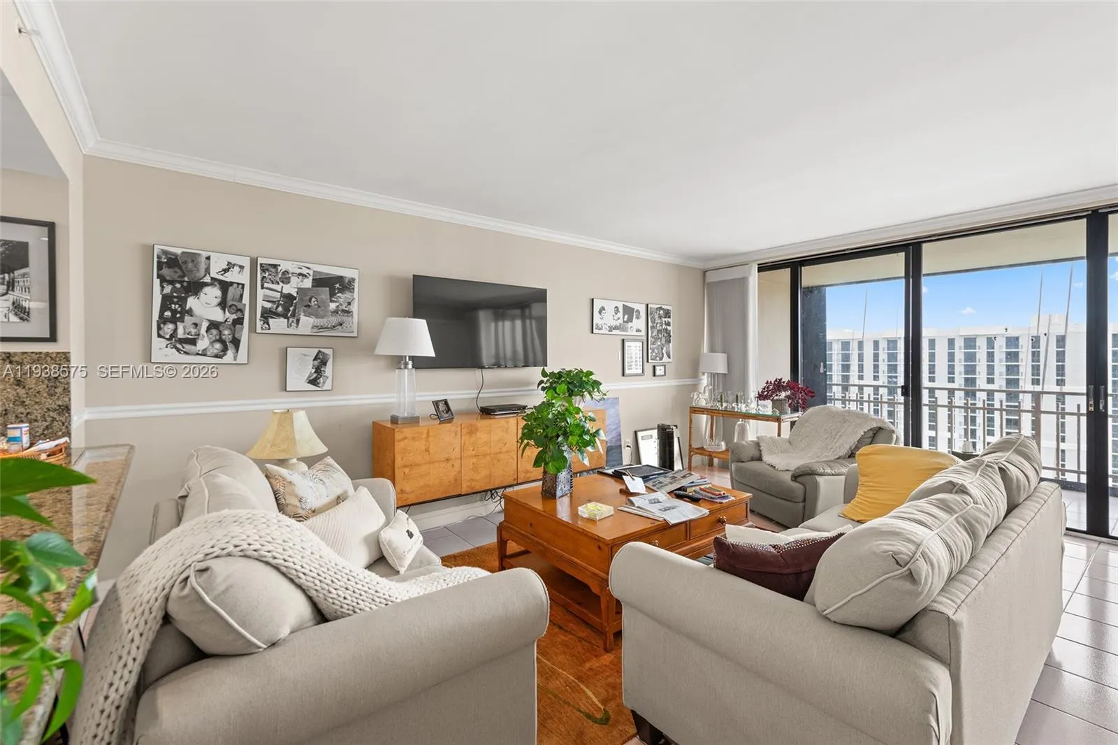 2 bedroom 2 bath for sale at 11113 Biscayne Blvd # 1554, Miami FL 33181