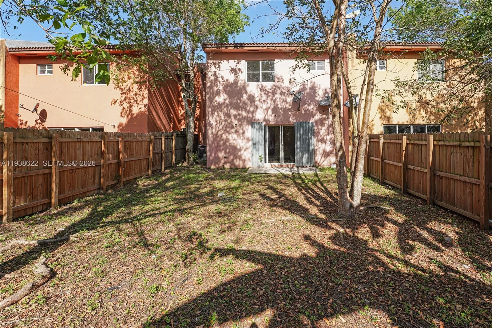 631 SW 10th St, Florida City FL 33034