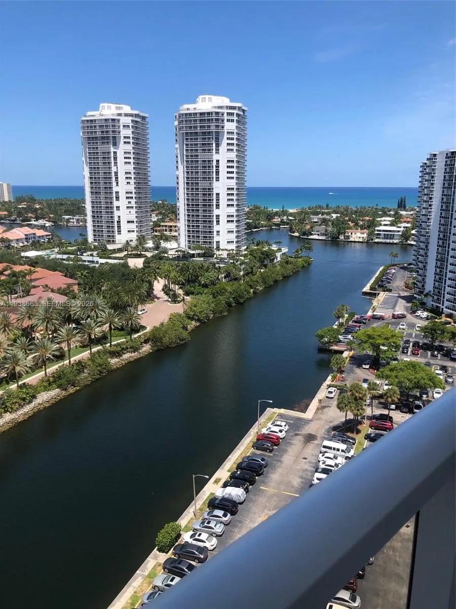 2 bedroom 2 bath for sale at 3701 N Country Club Dr # 1901, Aventura FL 33180
