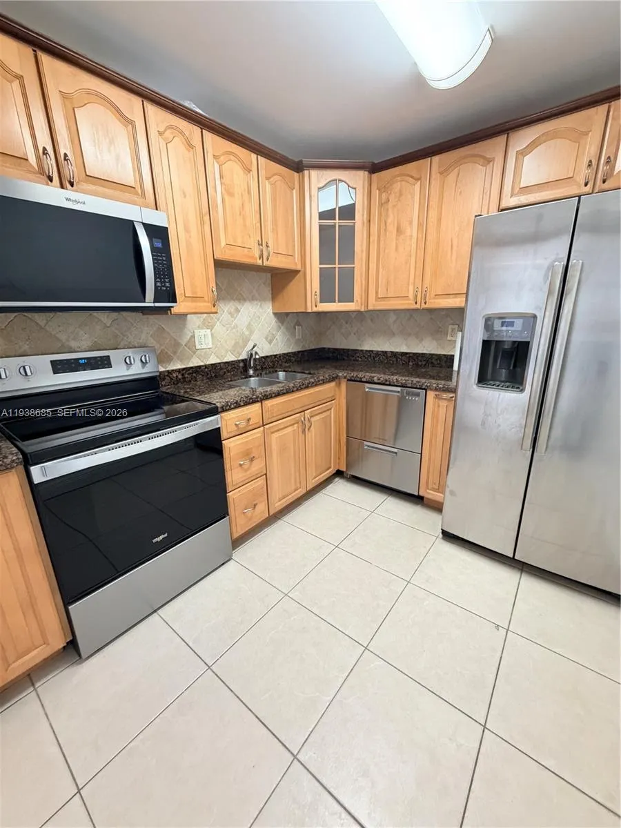 3701 N Country Club Dr # 1901, Aventura FL 33180