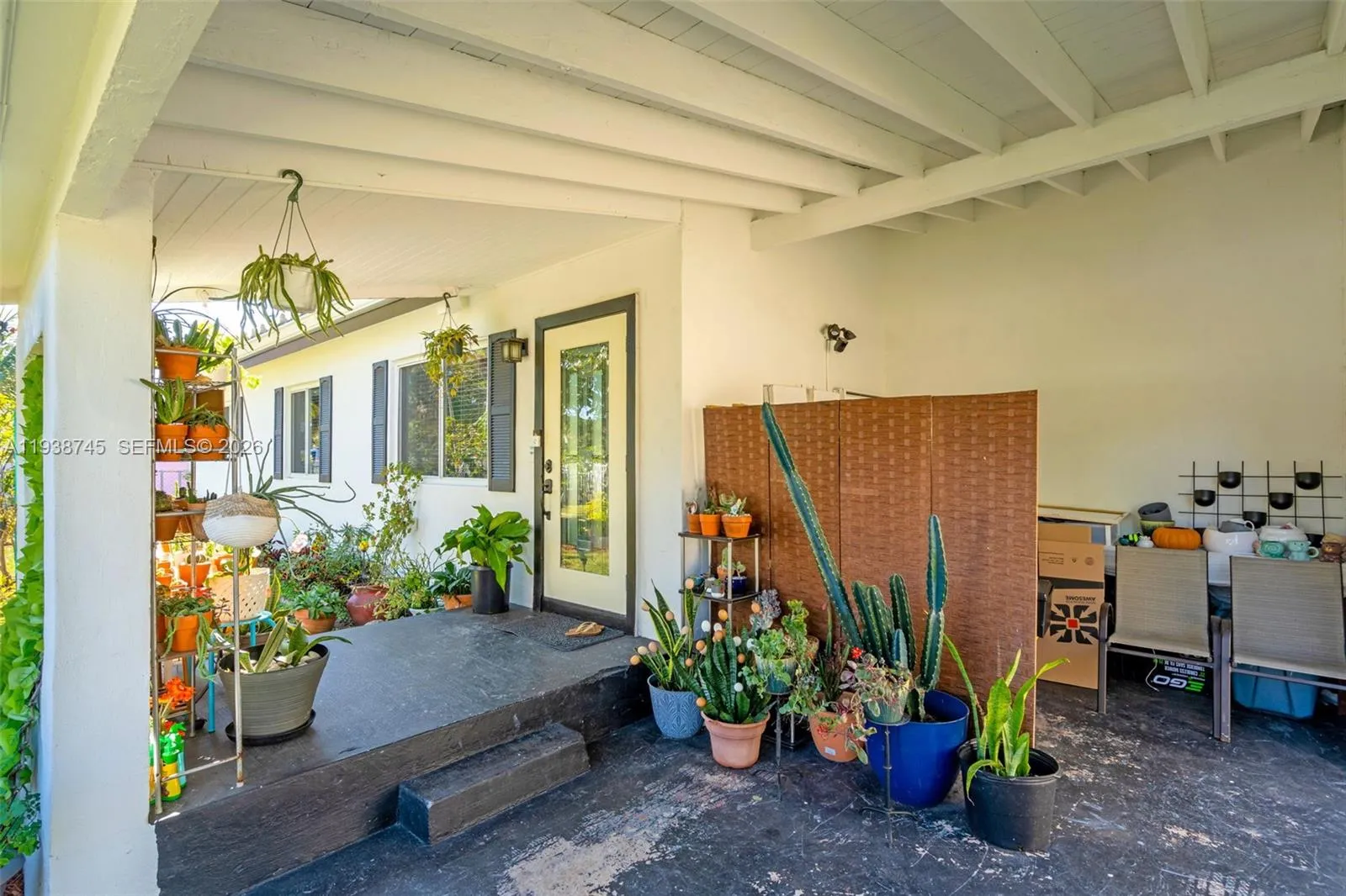 1522 NE 148th St, Miami FL 33161