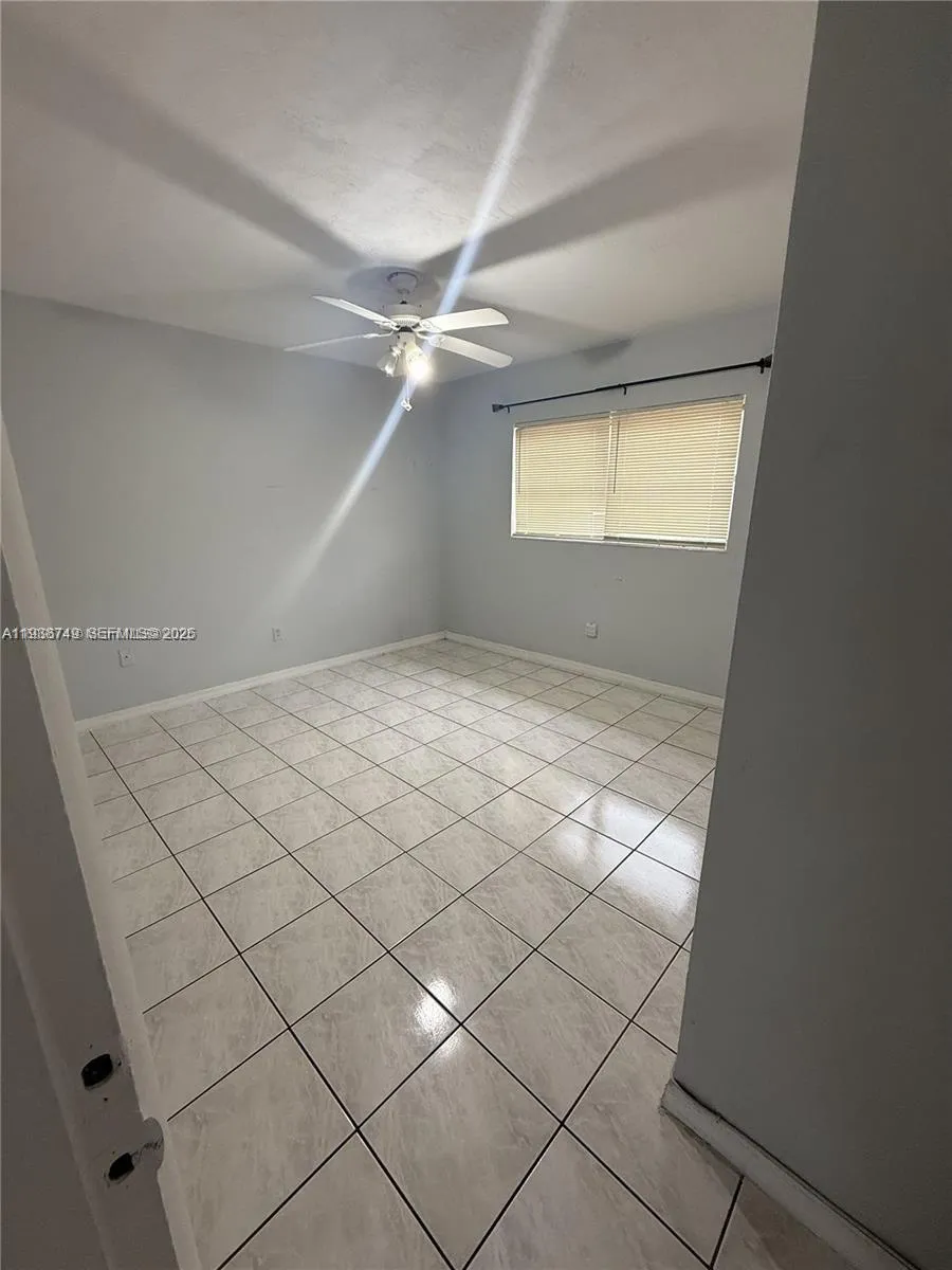 7505 SW 82nd St # 314, Miami FL 33143