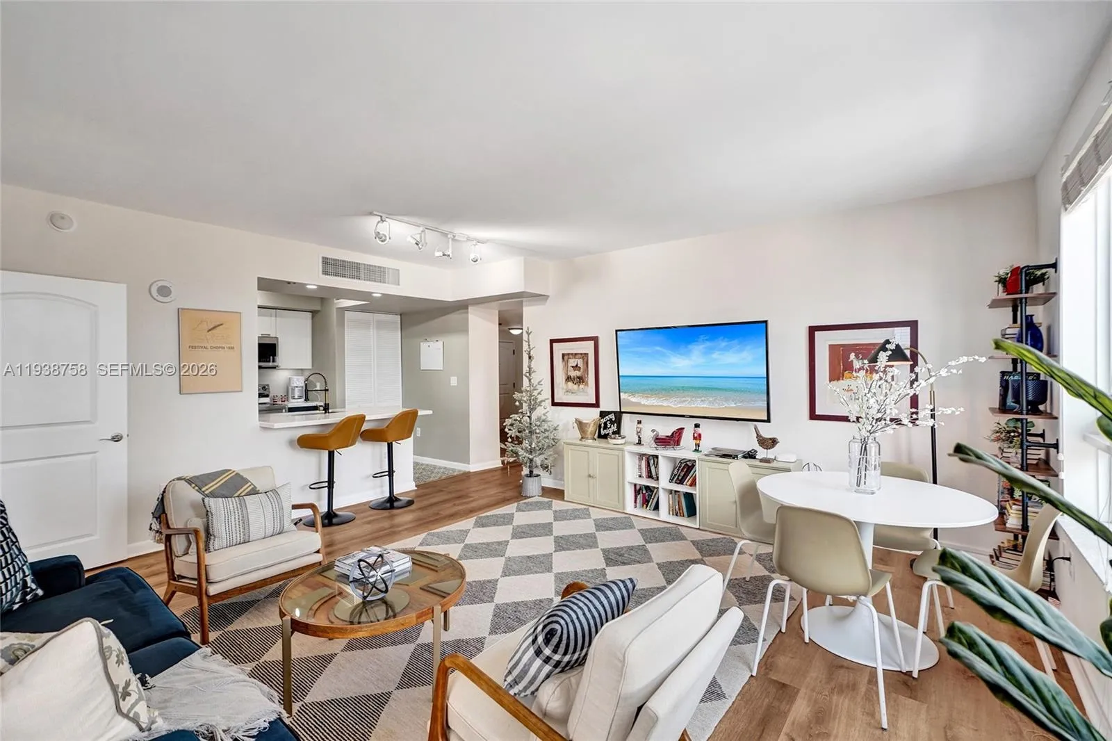 7350 SW 89th St # 911S, Miami FL 33156