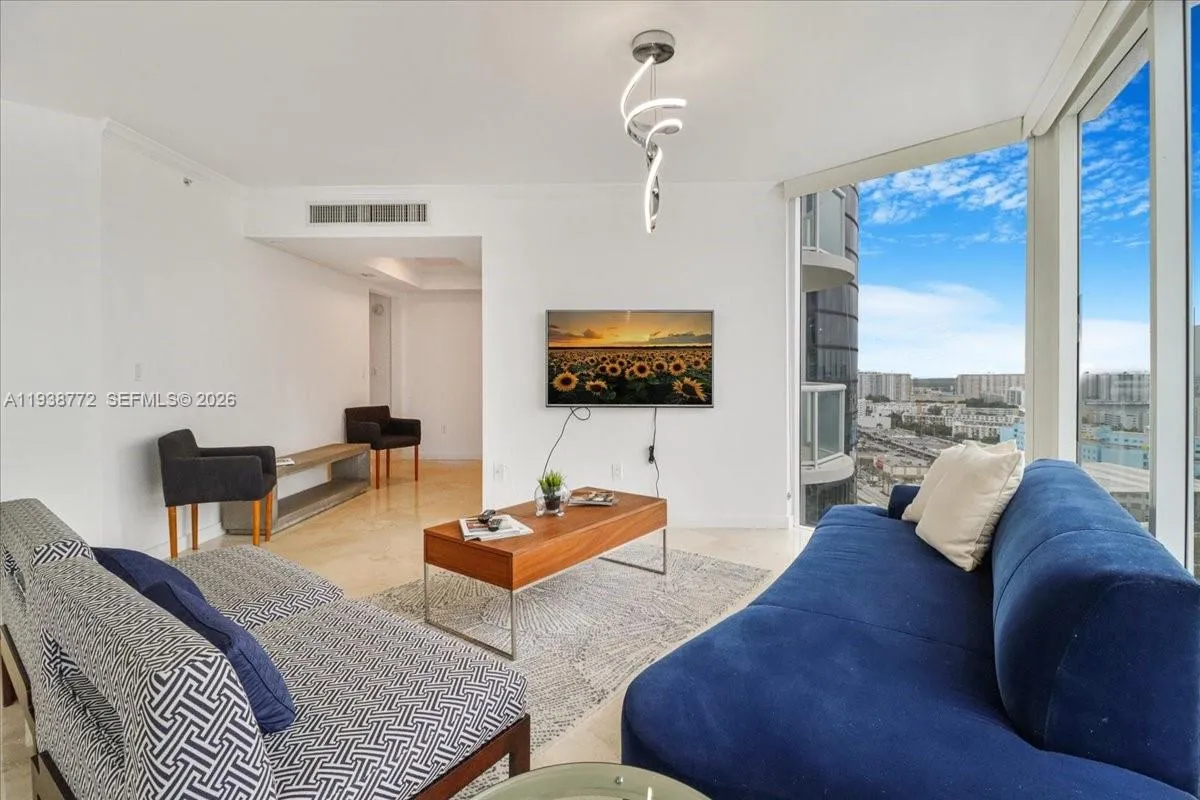 18671 Collins Ave # 2404, Sunny Isles Beach FL 33160
