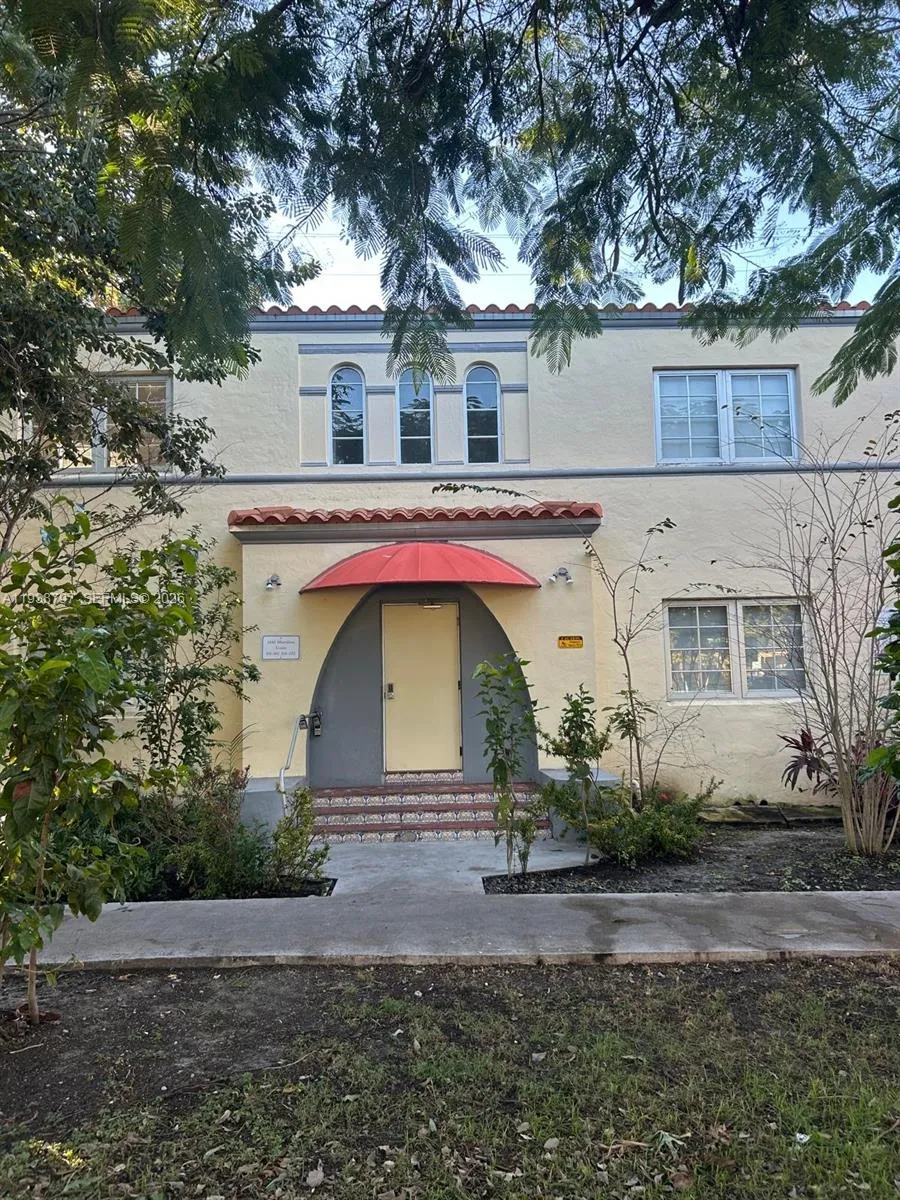 2 bedroom 2 bath for sale at 1450 Meridian Ave # 101, Miami Beach FL 33139