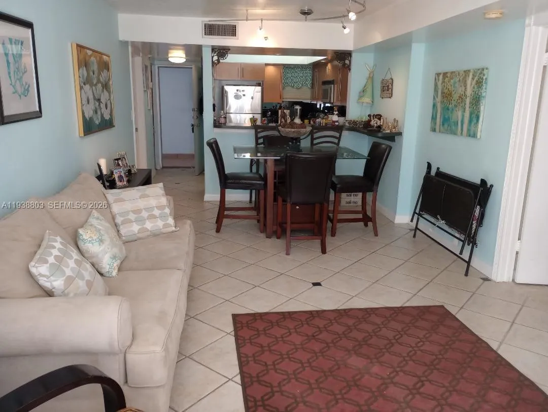 6830 Indian Creek Dr # 5B, Miami Beach FL 33141