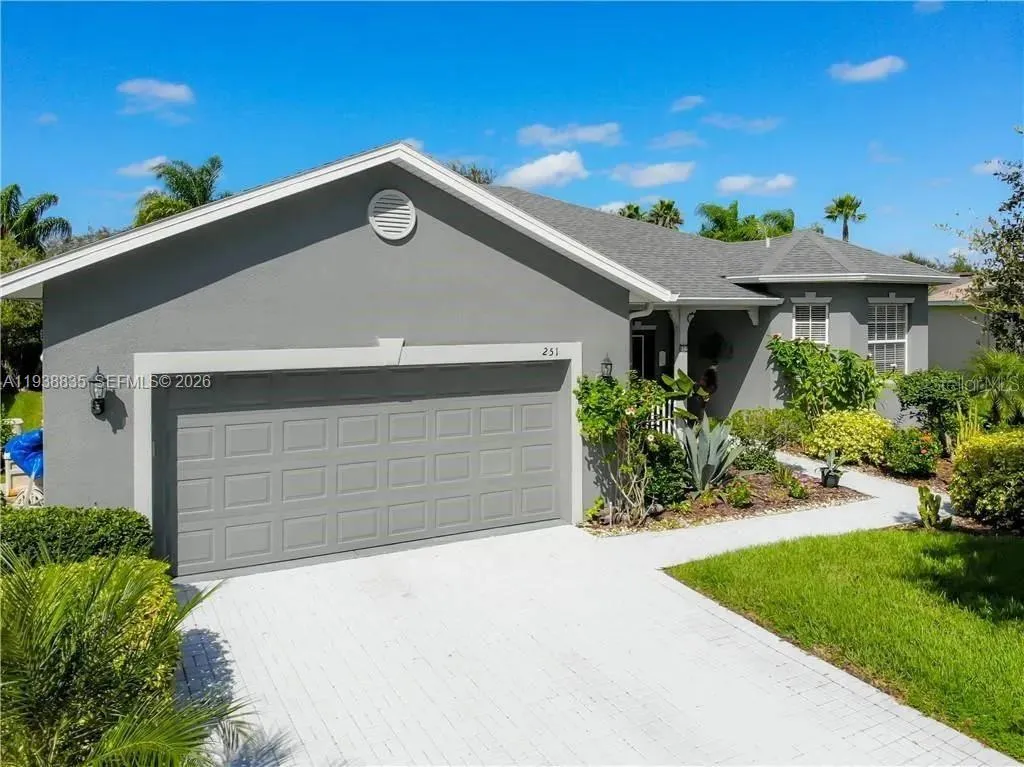 2 bedroom 2 bath for sale at 251 Rock Springs Drive, Kissimmee FL 34759