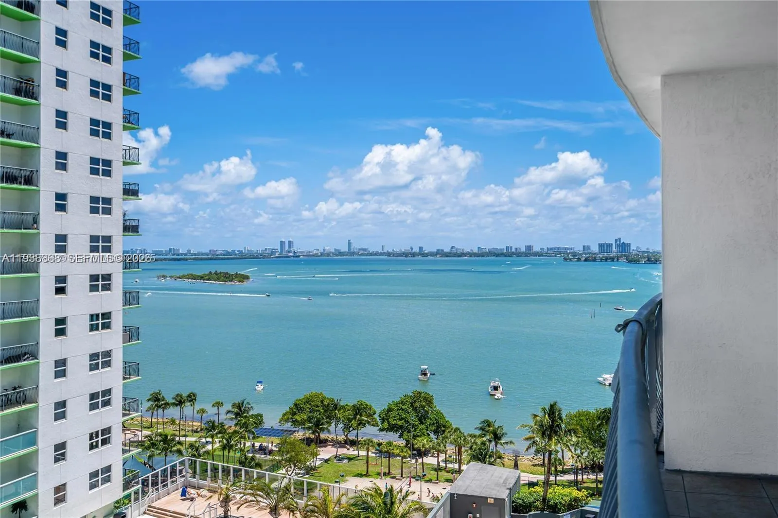 1 bedroom 1 bath for sale at 1750 N Bayshore Dr # 1709, Miami FL 33132