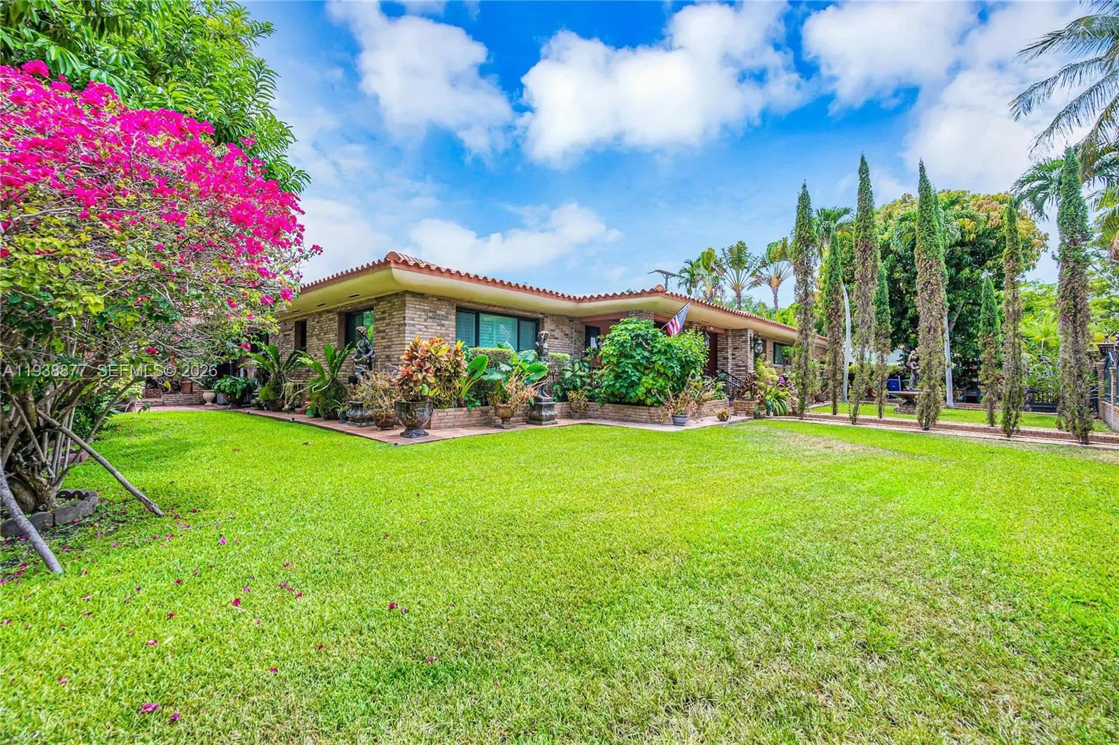 110 W Shore Dr W, Miami FL 33133