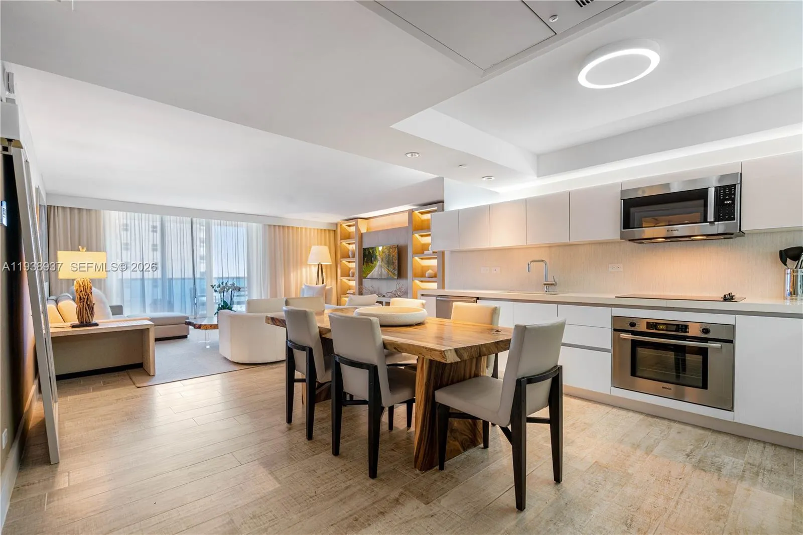 102 24th St # 1115, Miami Beach FL 33139