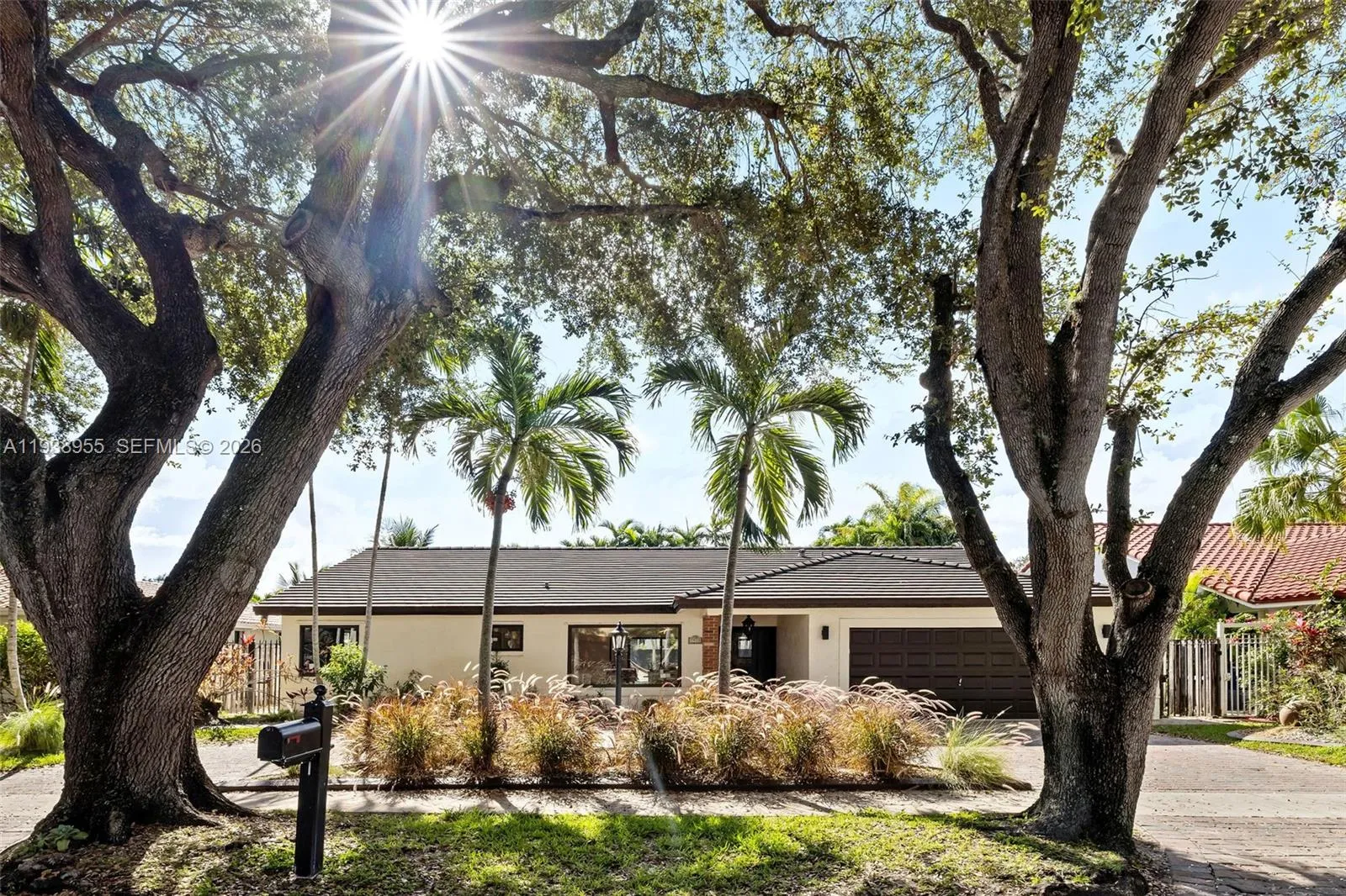 7910 NW 169th Ter, Miami Lakes FL 33016