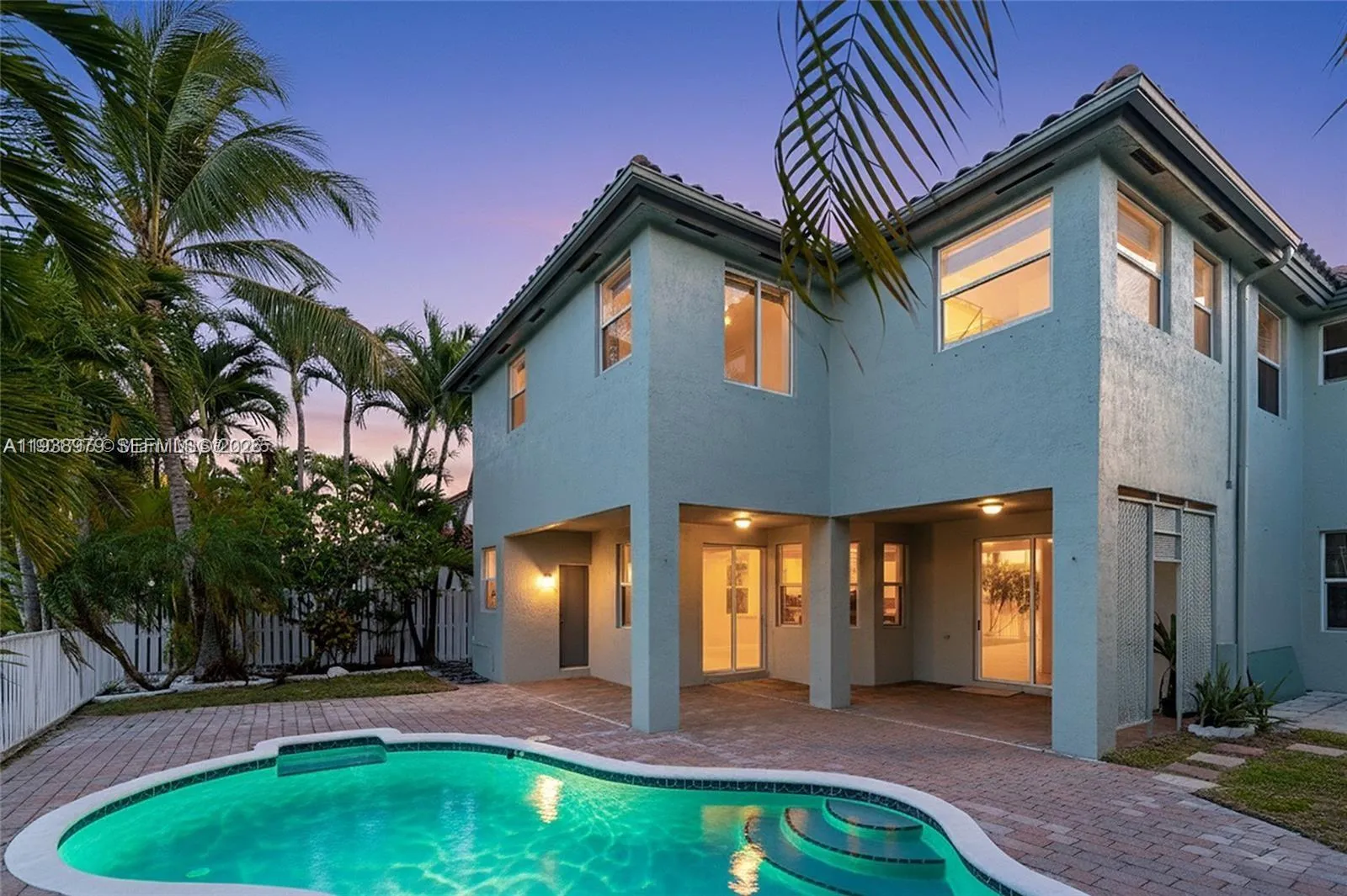 4 bedroom 3 bath for sale at 6425 SW 164th Ave, Miami FL 33193