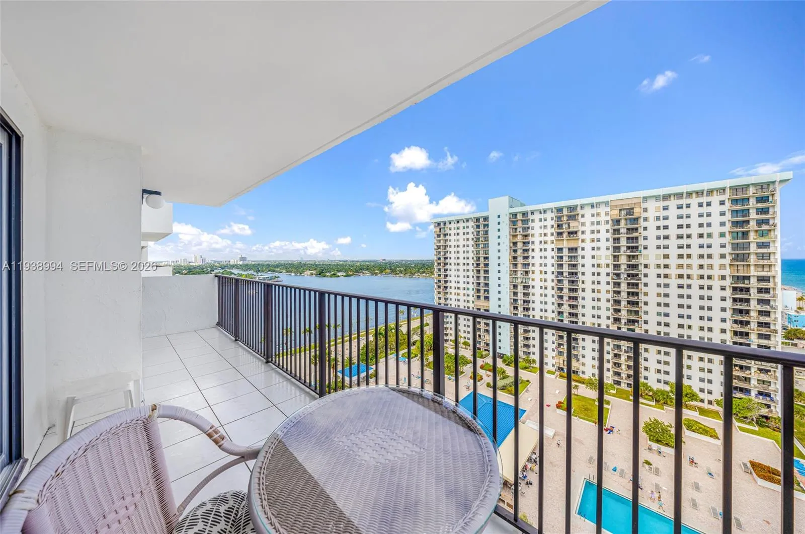 1201 S Ocean Dr # 1903S, Hollywood FL 33019