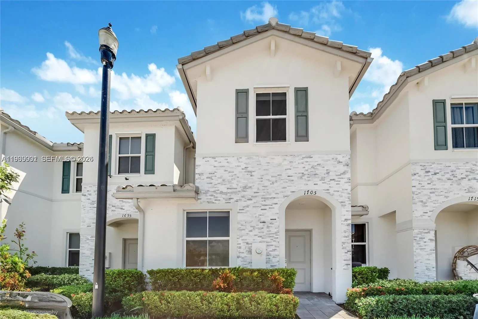 3 bedroom 2 bath for sale at 1705 SE 27th Rd, Homestead FL 33035