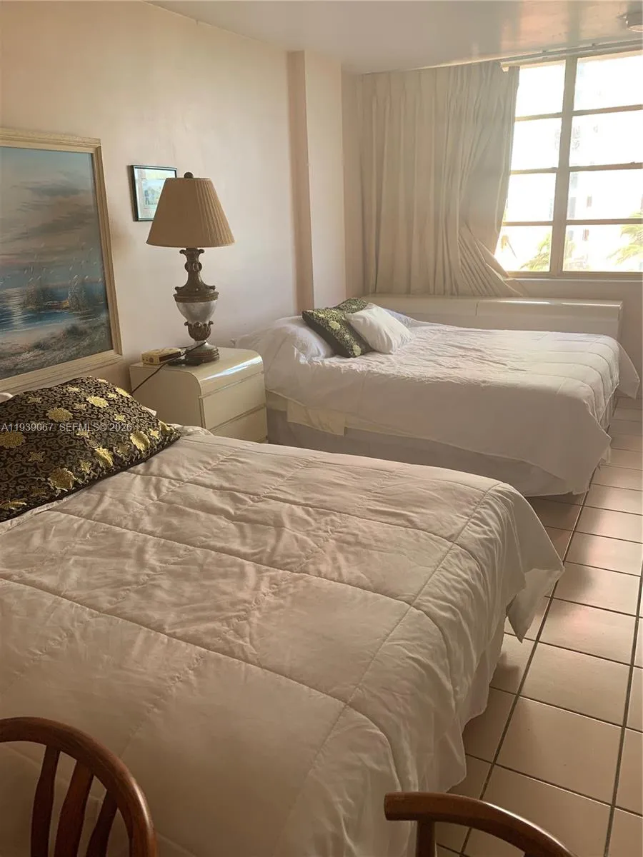 19201 Collins Ave # 323, Sunny Isles Beach FL 33160