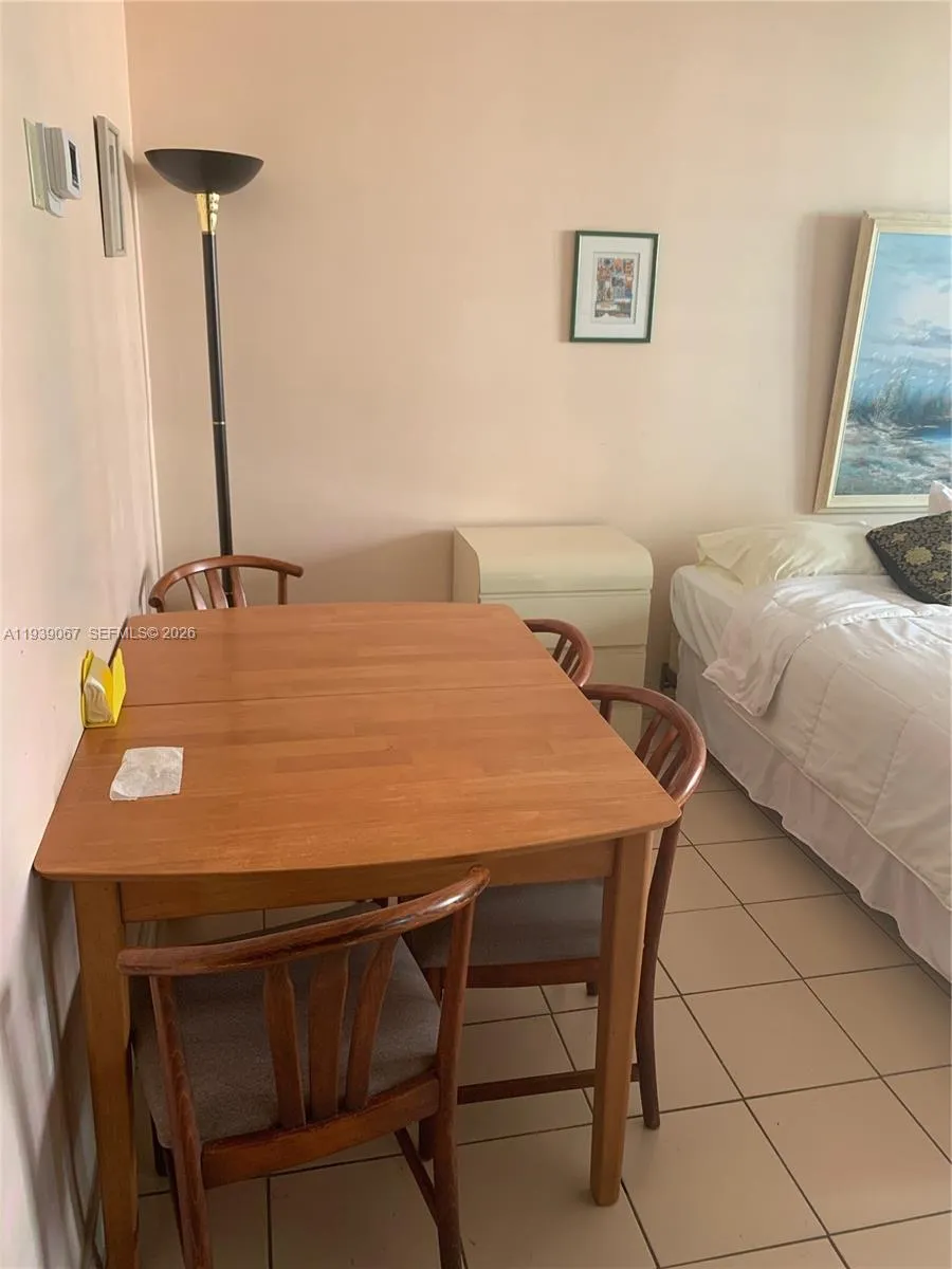19201 Collins Ave # 323, Sunny Isles Beach FL 33160