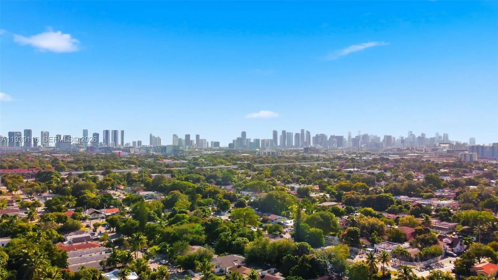 1542 NW 35th St, Miami FL 33142