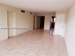1450 NE 191st St # 201, Miami FL 33179
