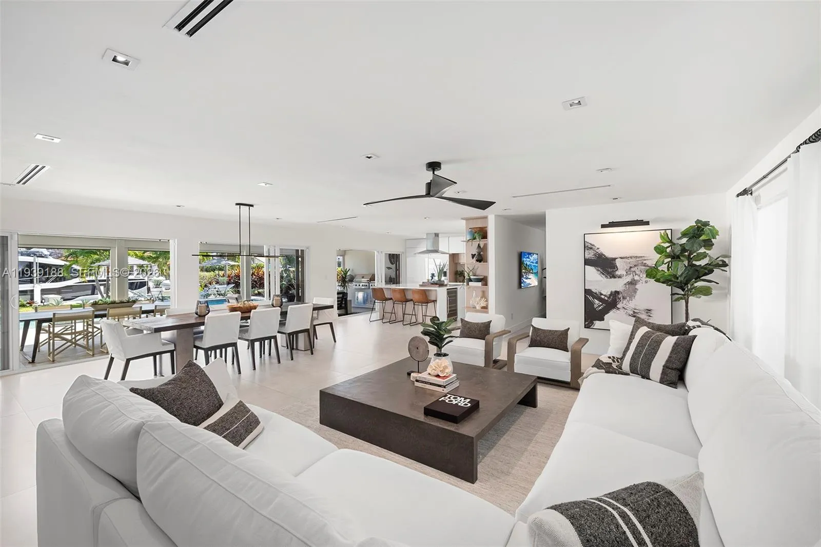 519 Layne Blvd, Hallandale Beach FL 33009