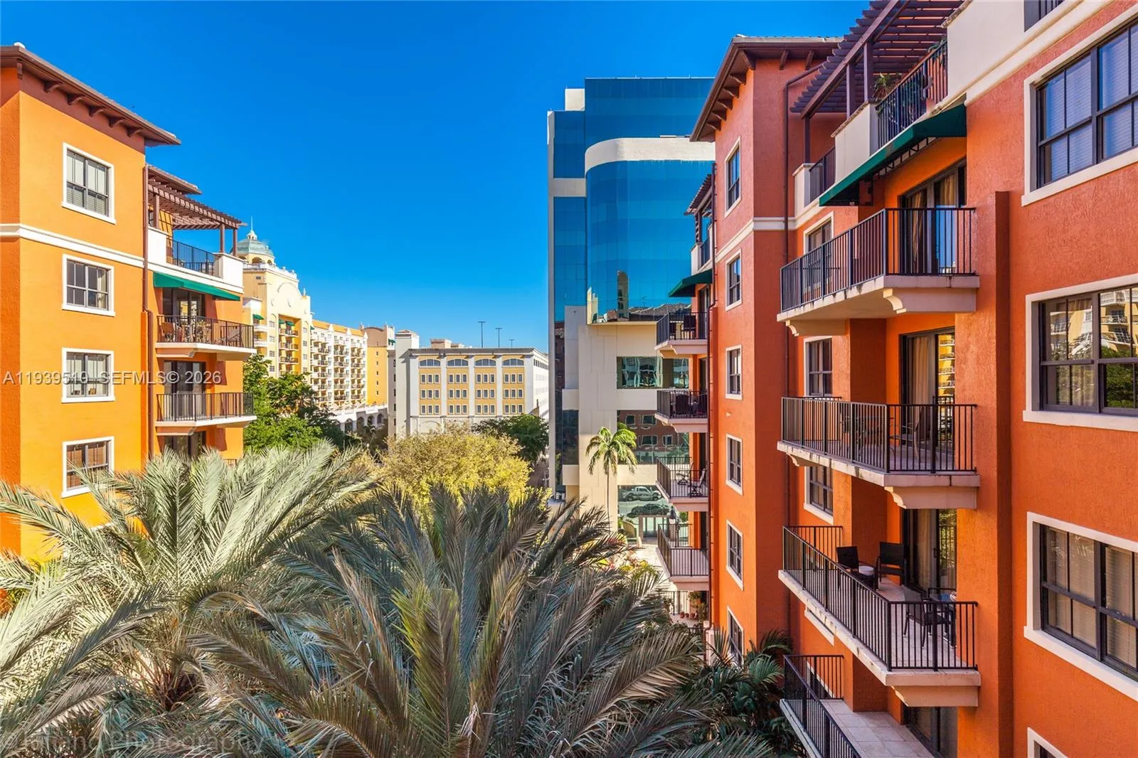 1 bedroom 1 bath for sale at 100 Andalusia Ave # 609, Coral Gables FL 33134