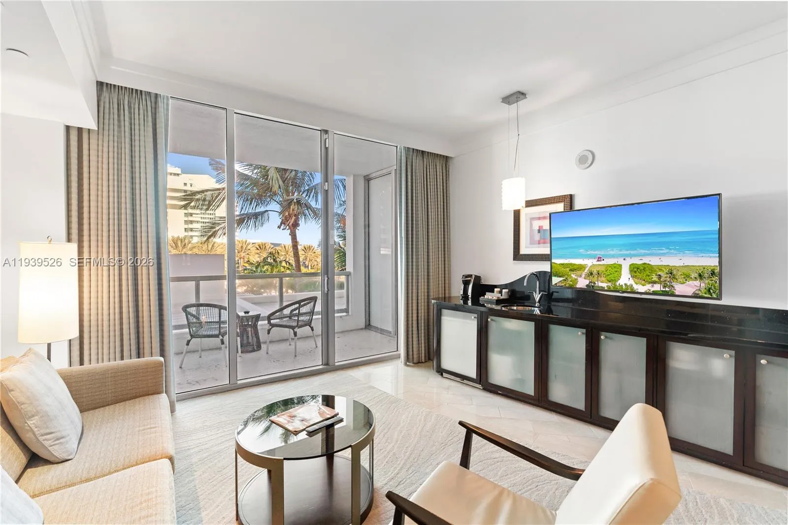 4391 Collins Ave # 303, Miami Beach FL 33140