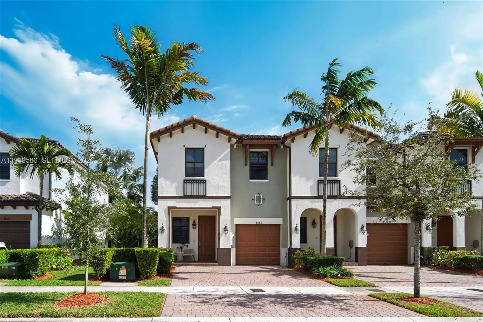 4 bedroom 2 bath for sale at 8885 NW 102nd Ct, Doral FL 33178