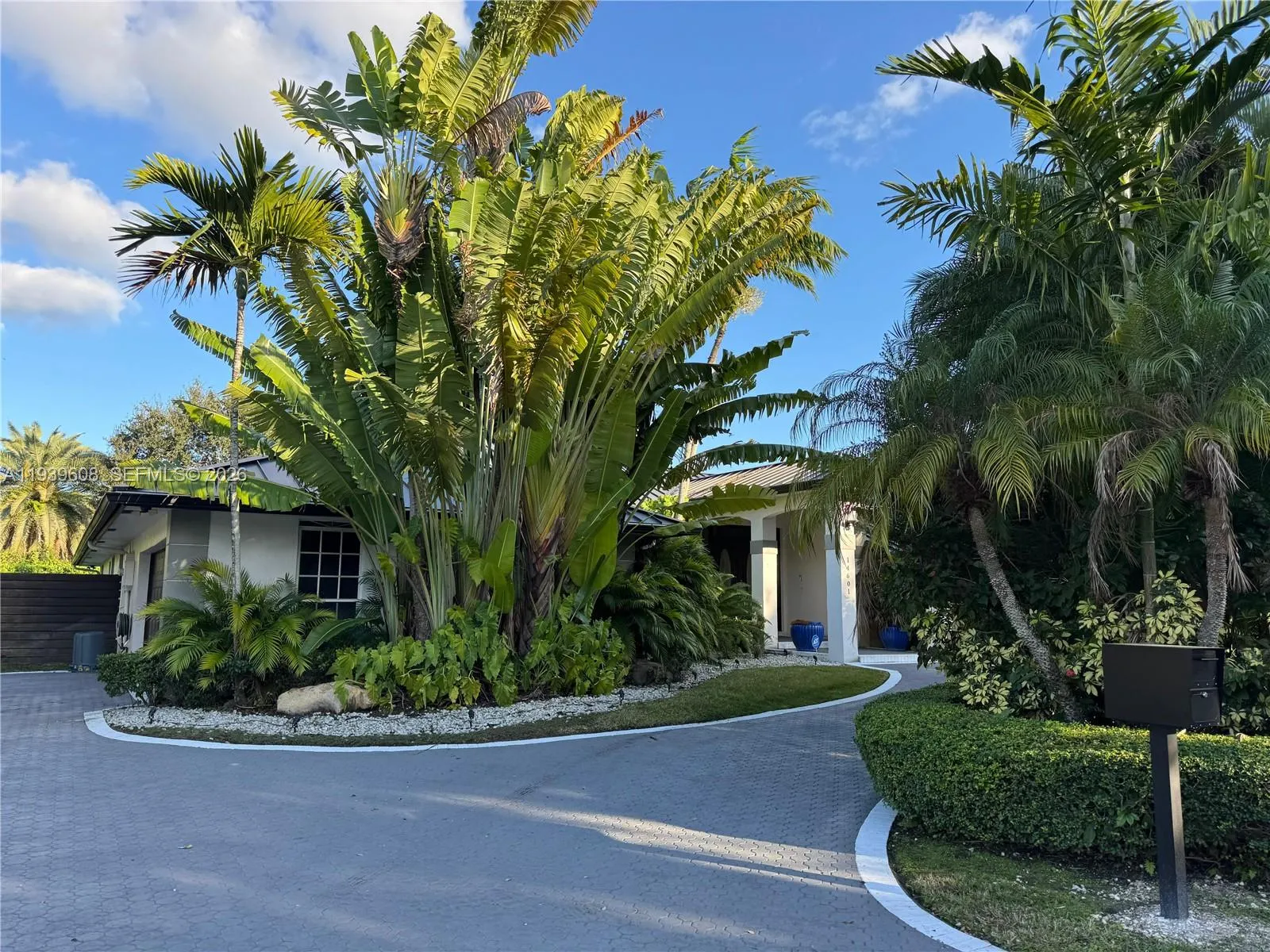 5 bedroom 4 bath for sale at 14601 SW 99th Ave, Miami FL 33176