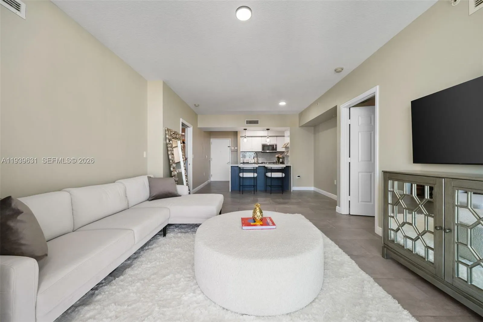 1755 E Hallandale Beach Blvd # 2105E, Hallandale Beach FL 33009