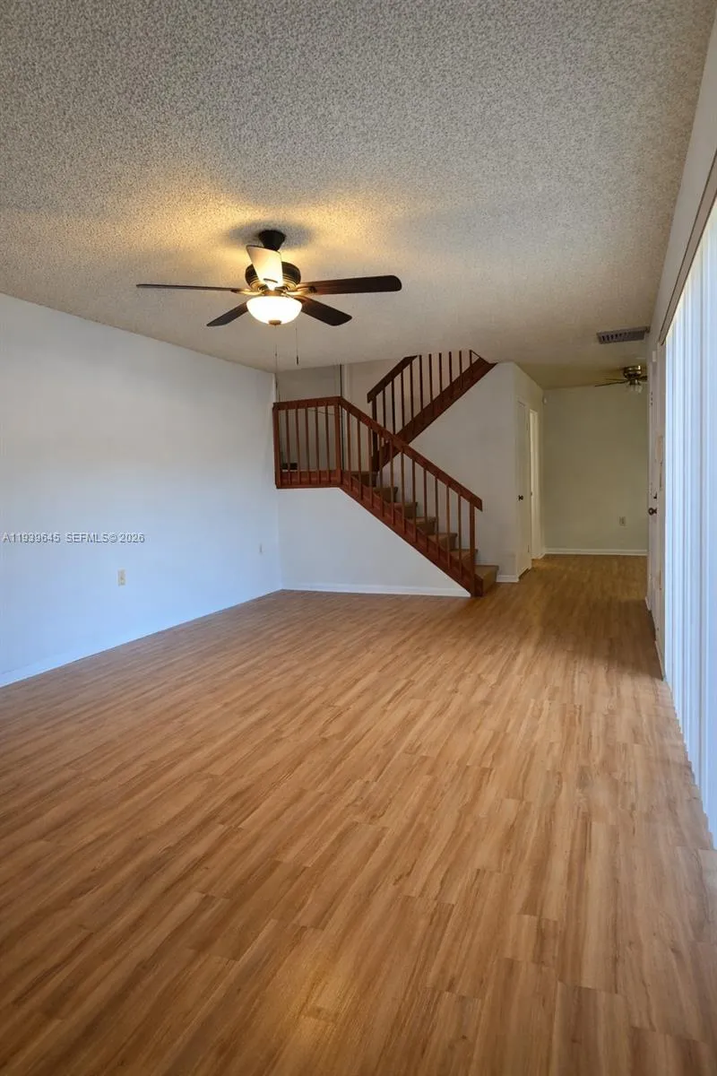 629 6th Way, West Palm Beach FL 33407