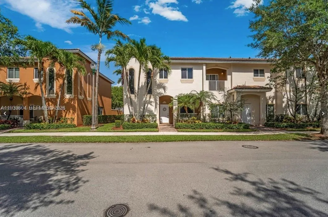 3 bedroom 2 bath for sale at 2376 SE 17th Ter, Homestead FL 33035