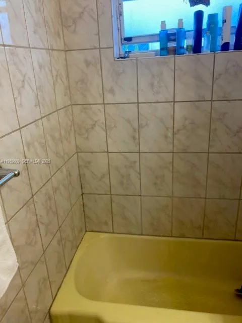 653 Michigan Ave # 10, Miami Beach FL 33139
