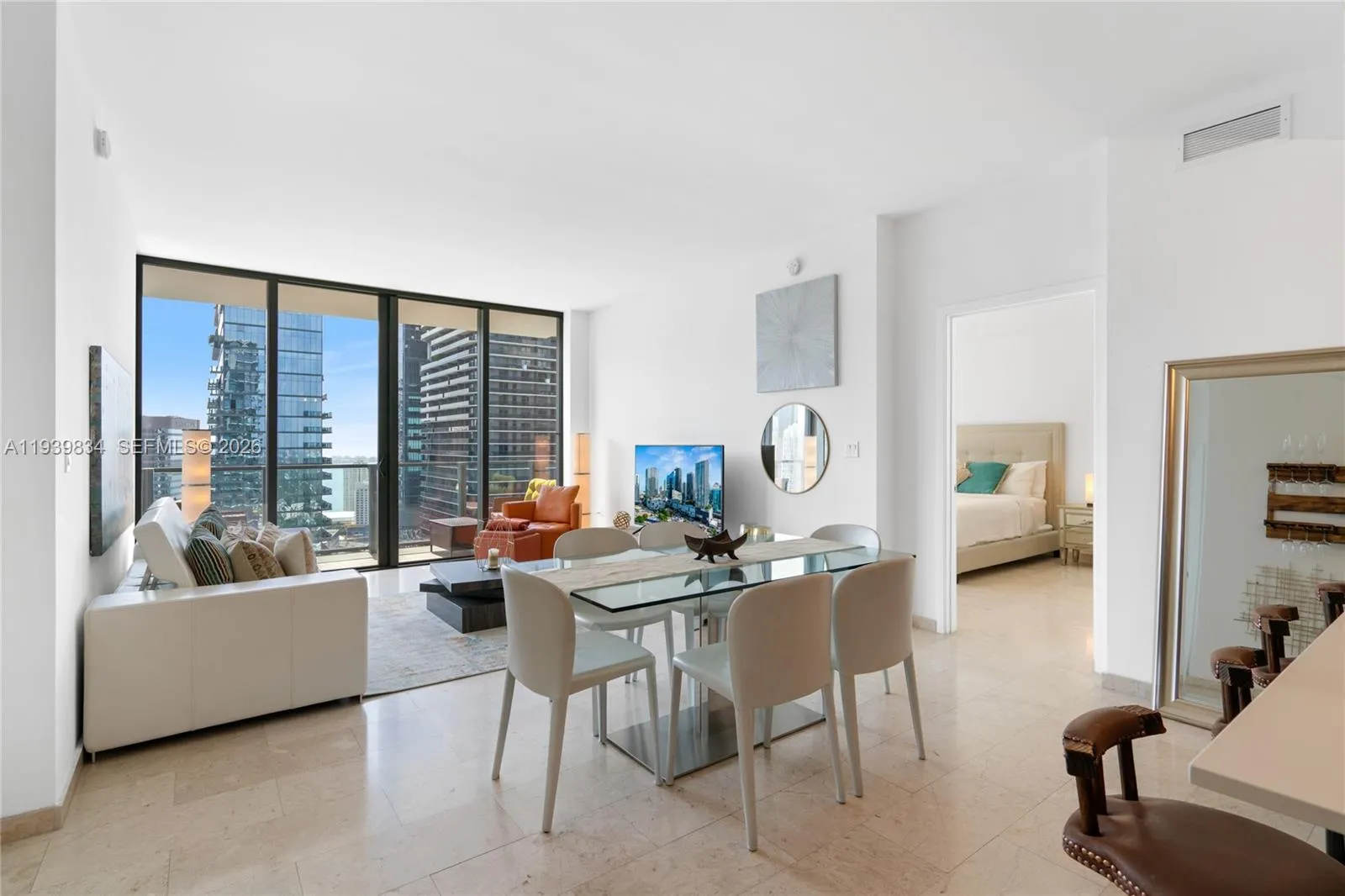 88 SW 7 Street # 3403, Miami FL 33130