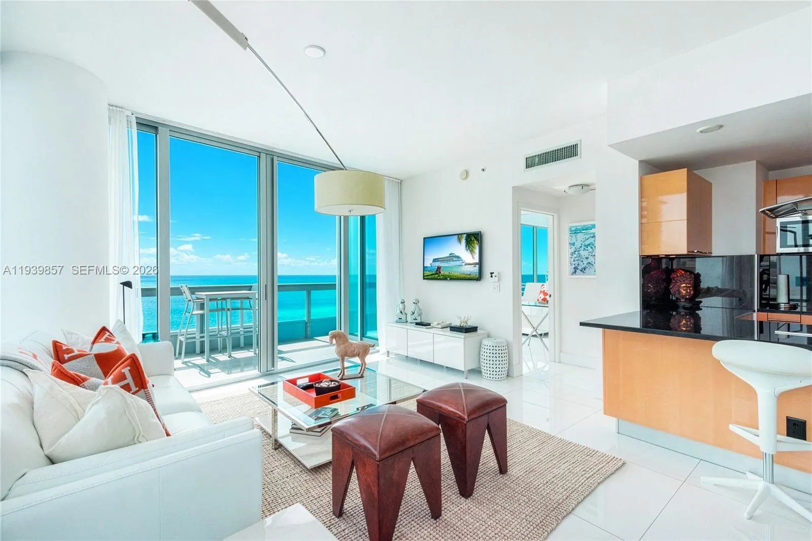 6899 Collins Ave # 1605, Miami Beach FL 33141