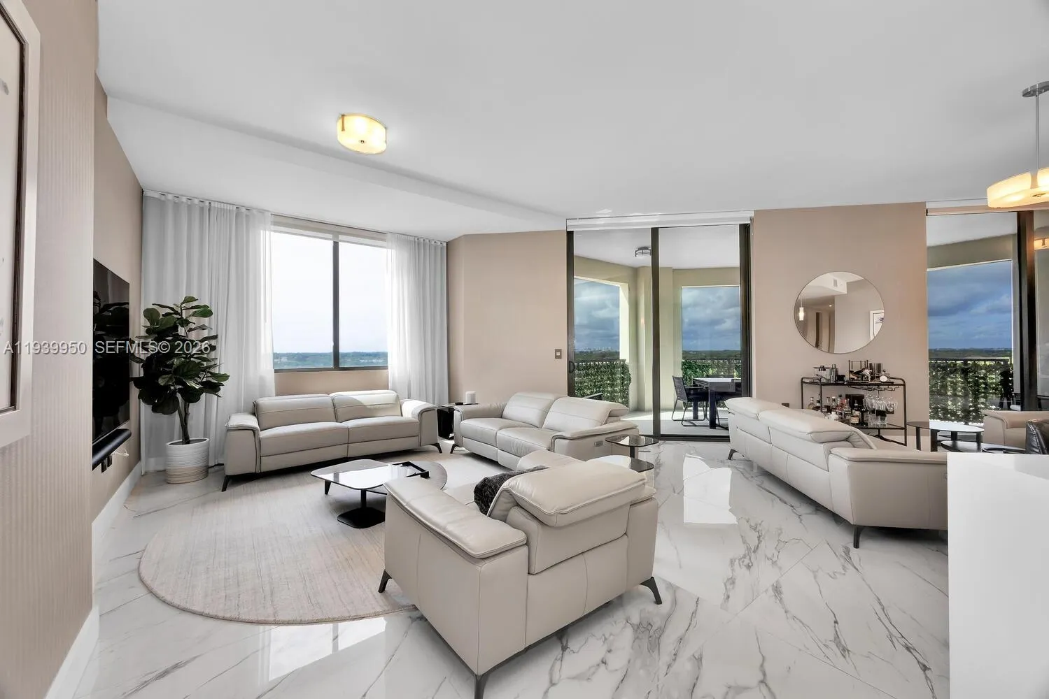 301 Altara Ave, Coral Gables FL 33146