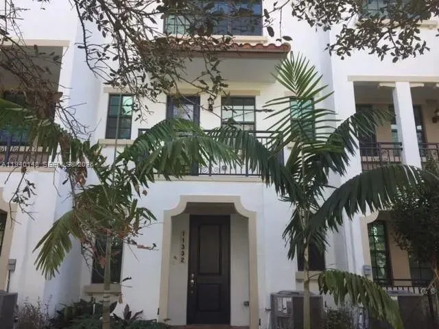 3 bedroom 3 bath for sale at 11332 SW 15th St, Pembroke Pines FL 33025