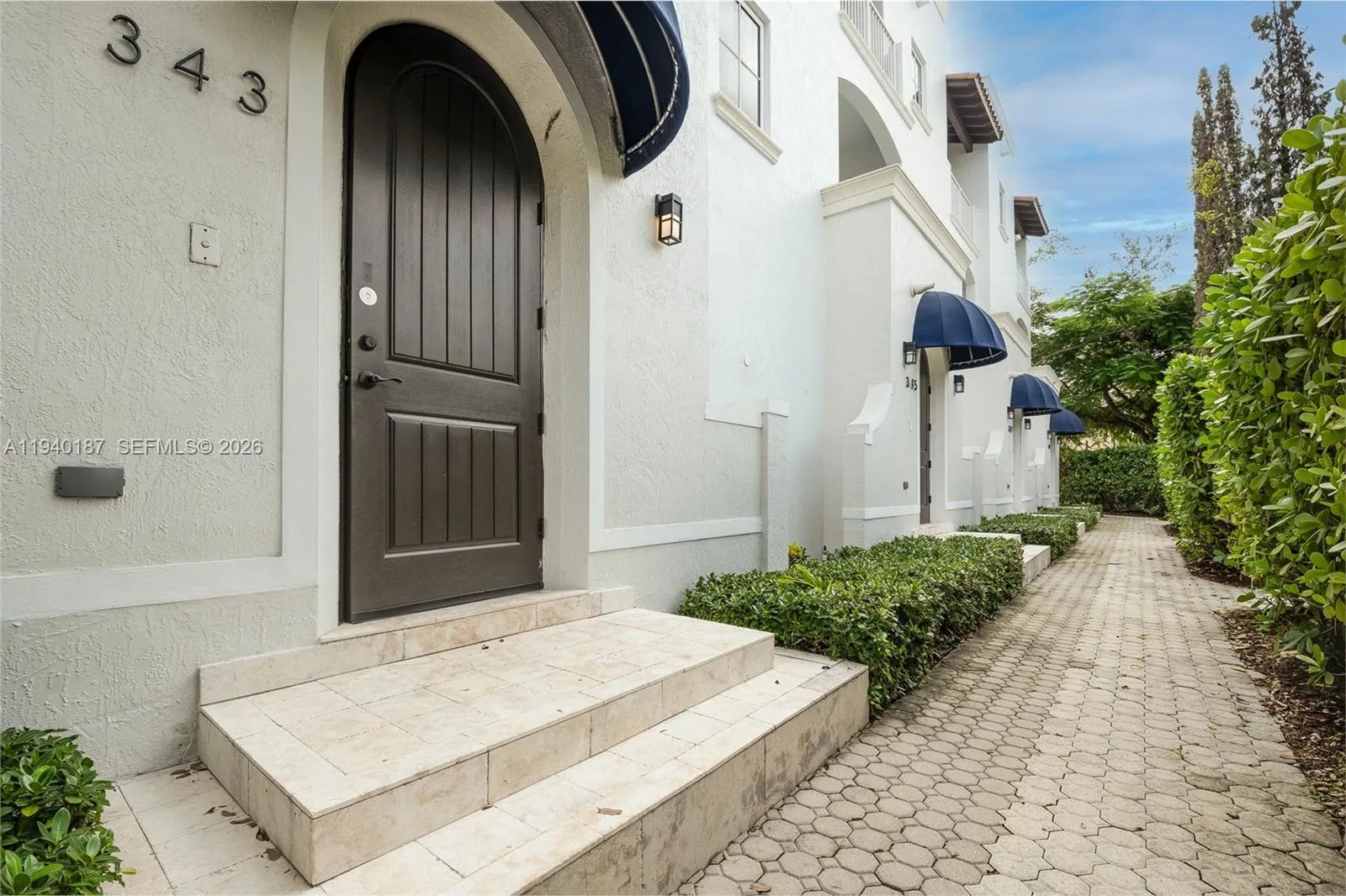 3 bedroom 3 bath for sale at 343 Madeira Ave # 343, Coral Gables FL 33134