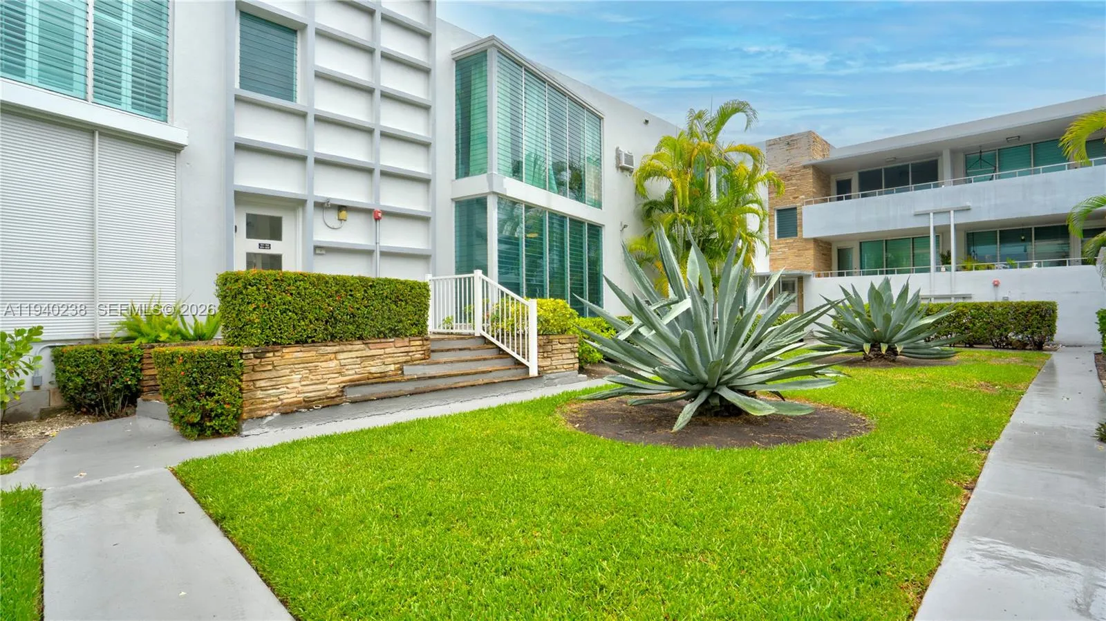 10178 Collins Ave # 107, Bal Harbour FL 33154
