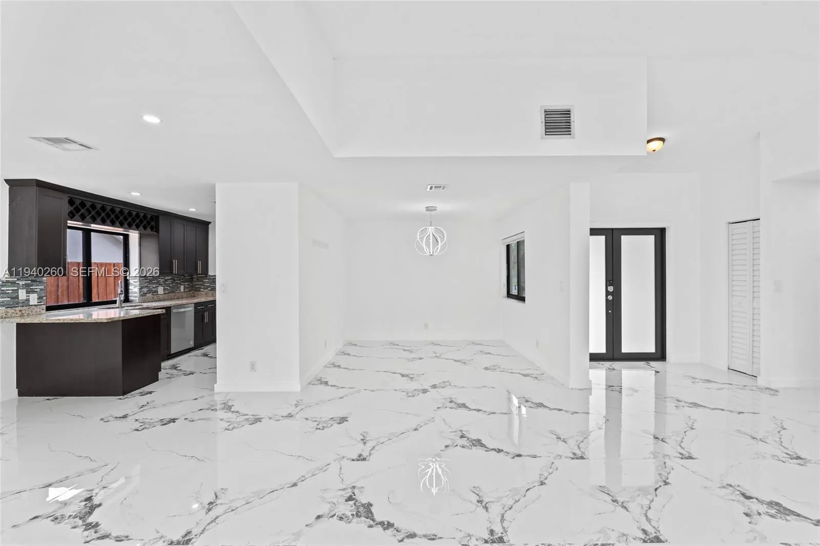 730 SW 95th Ter, Pembroke Pines FL 33025
