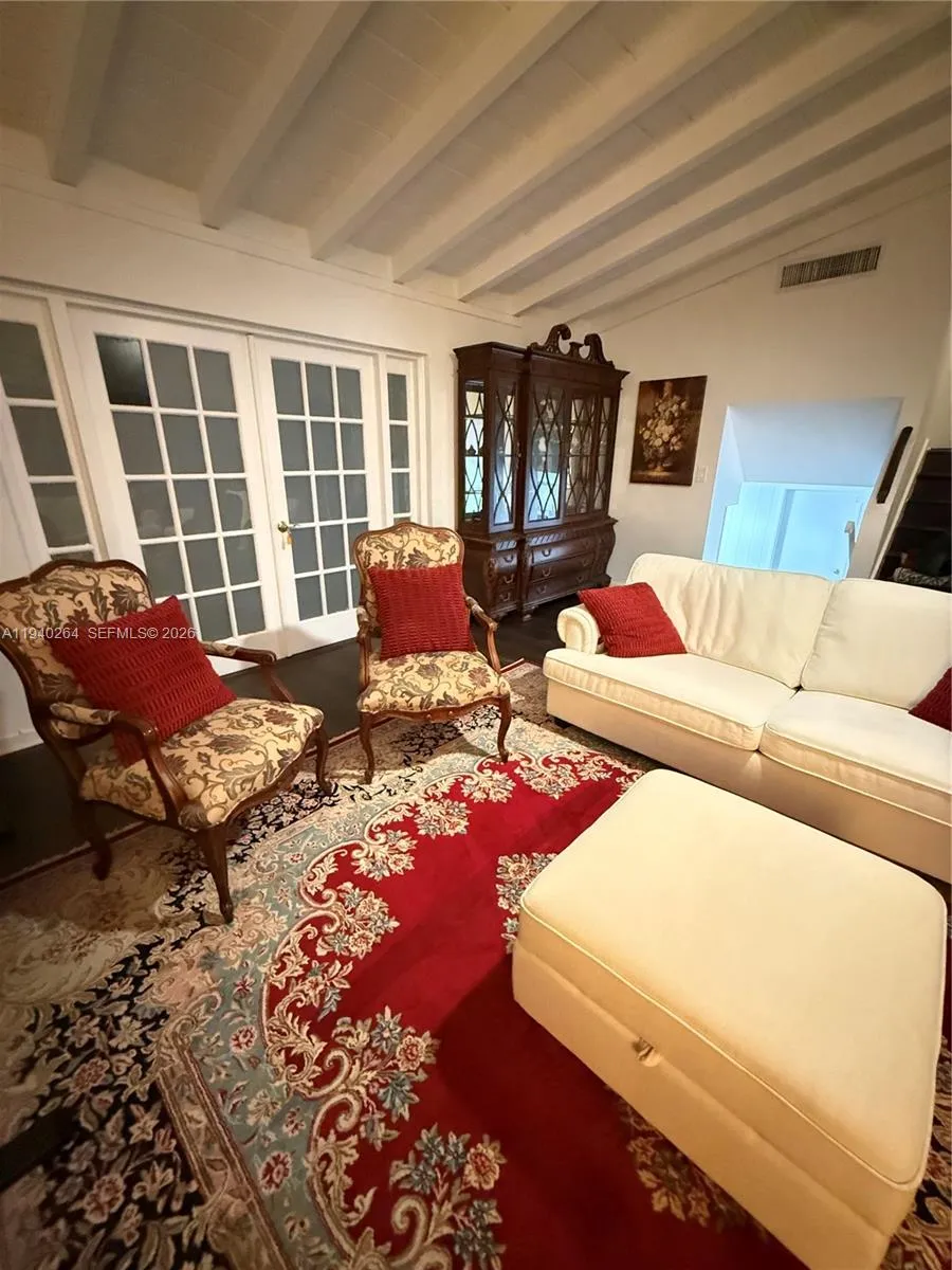 2036 NE 21st Ave # 2, Fort Lauderdale FL 33305