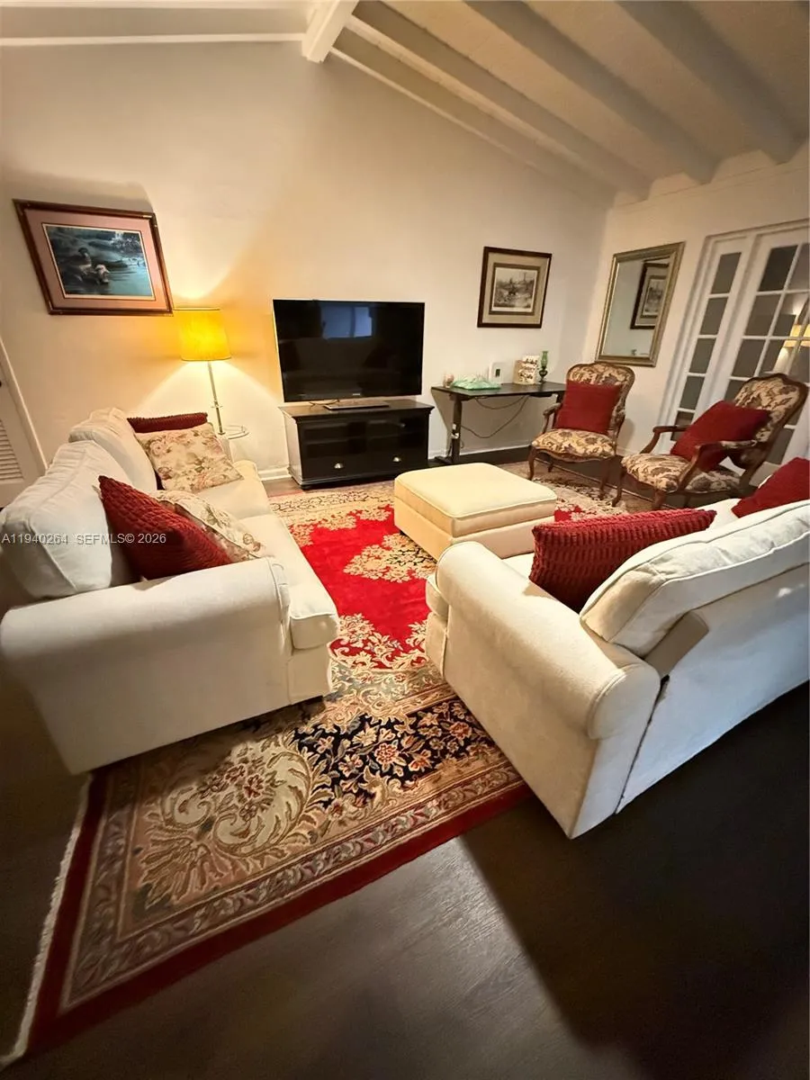 2036 NE 21st Ave # 2, Fort Lauderdale FL 33305
