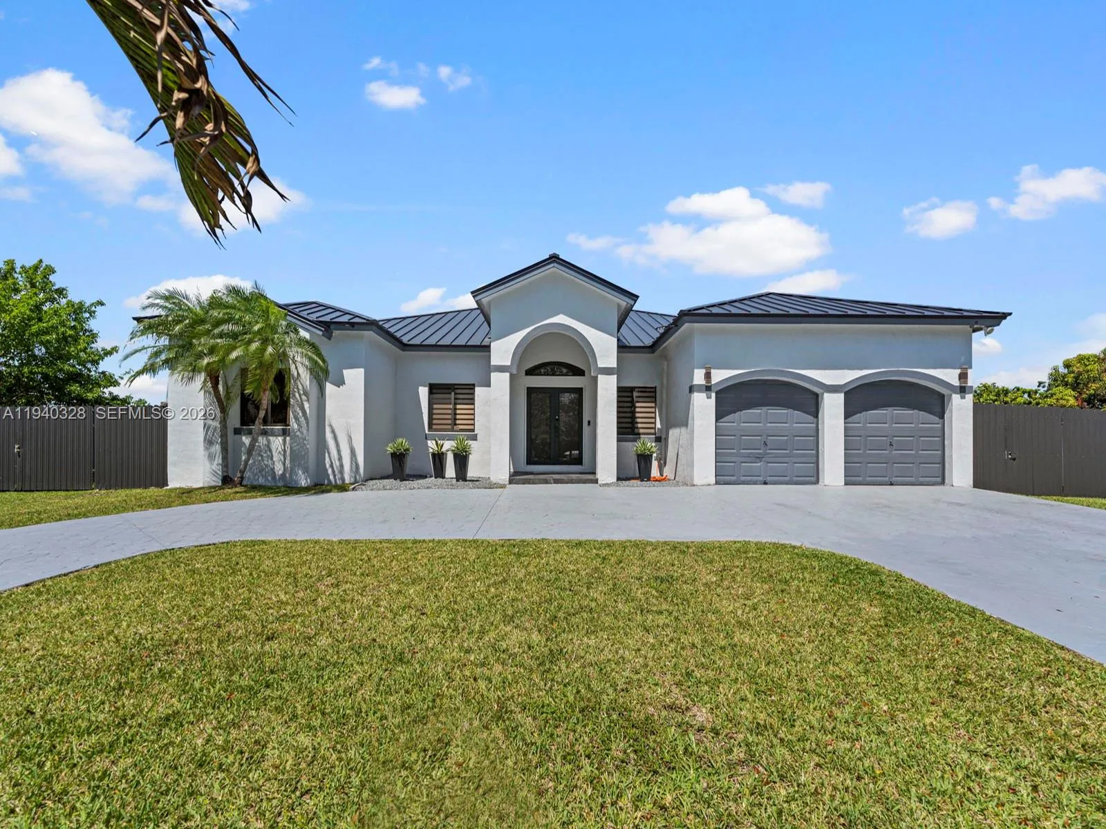 13205 SW 218th Ter, Miami FL 33170