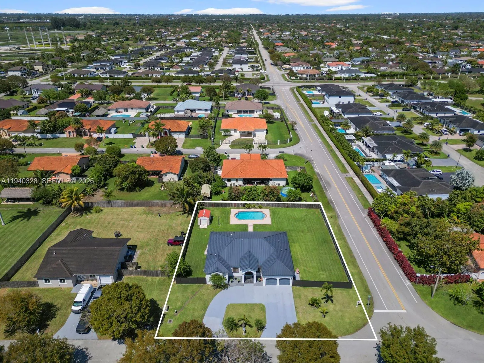 13205 SW 218th Ter, Miami FL 33170