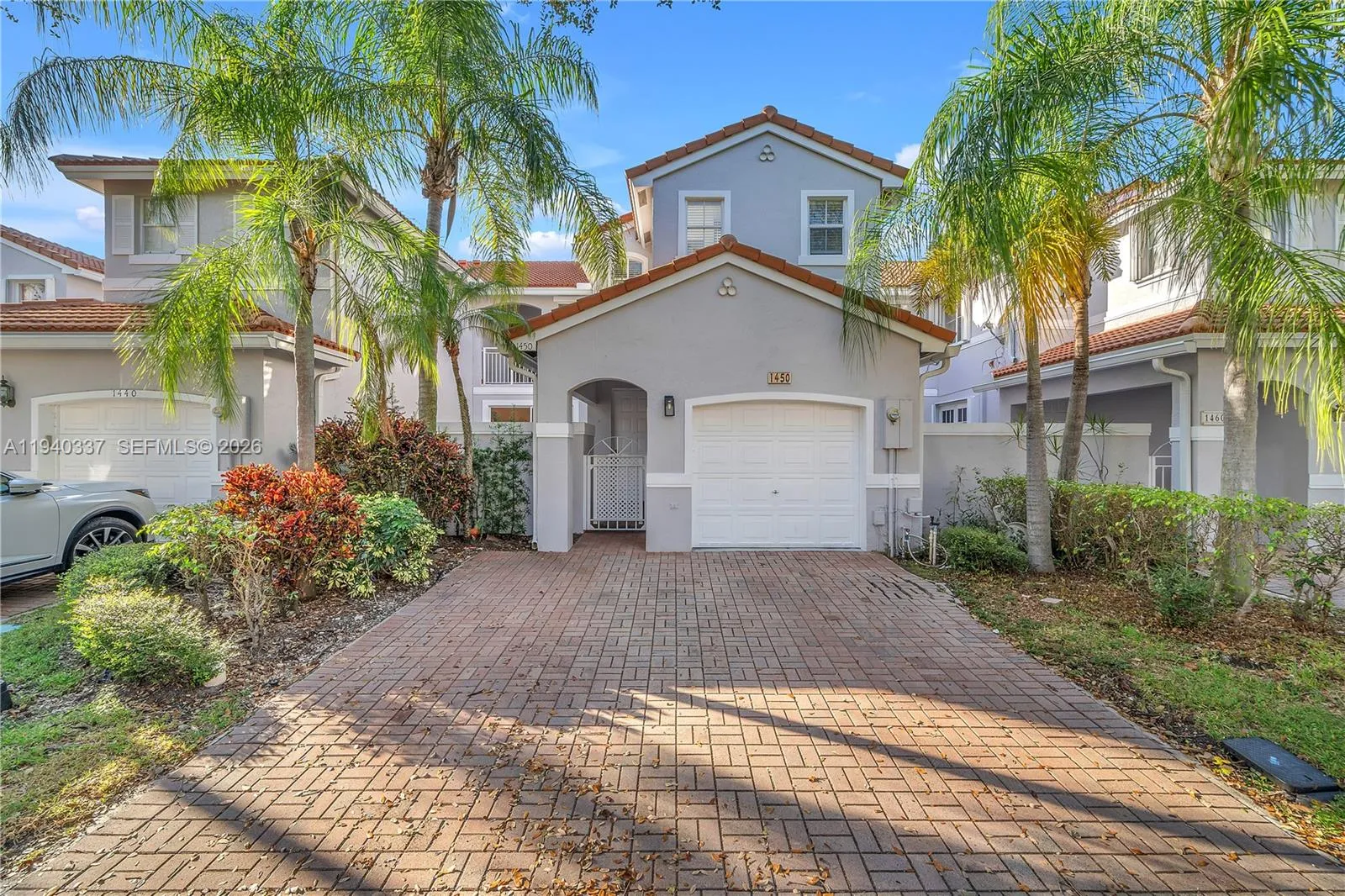 3 bedroom 2 bath for sale at 1450 Weeping Willow Way, Hollywood FL 33019