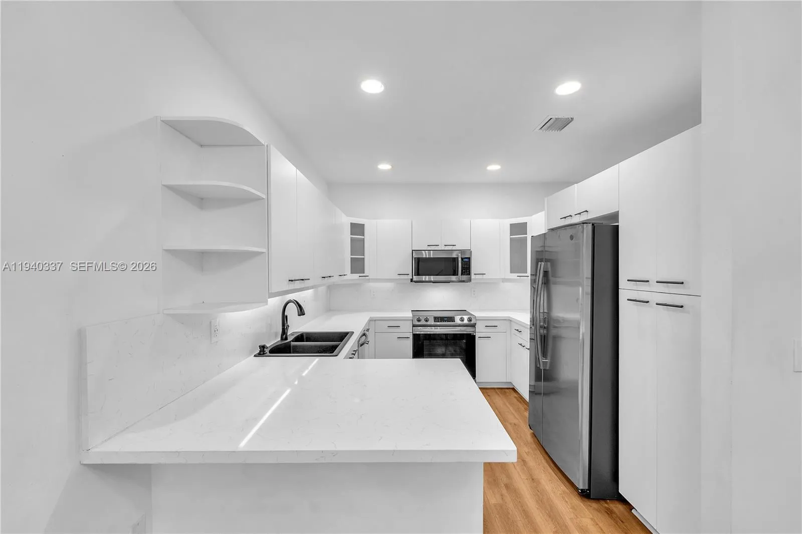 1450 Weeping Willow Way, Hollywood FL 33019