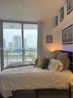 1750 N Bayshore Dr # 1714, Miami FL 33132