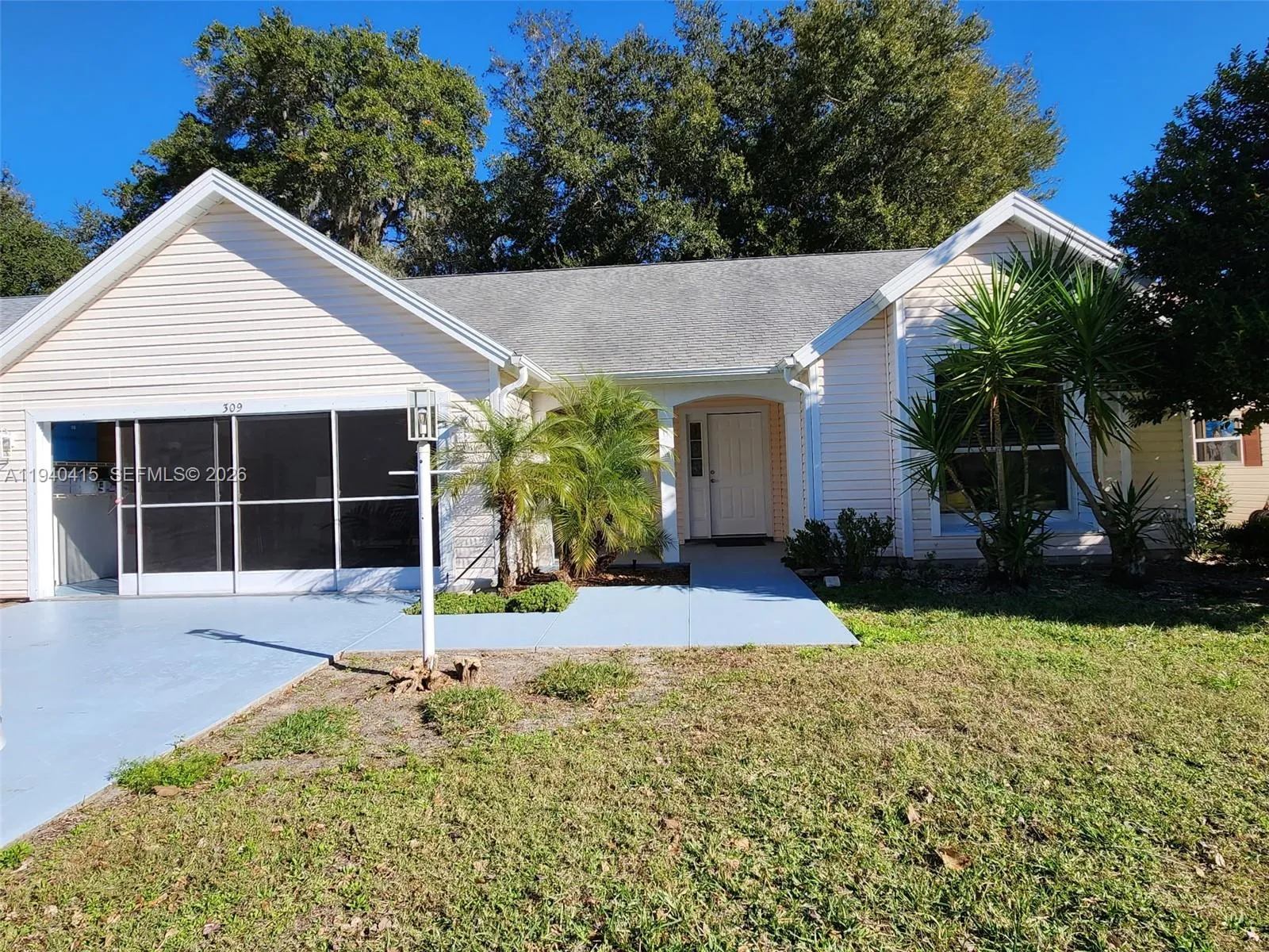 3 bedroom 2 bath for sale at 309 CHULA VISTA, Other City - In The State Of Florida FL 32159