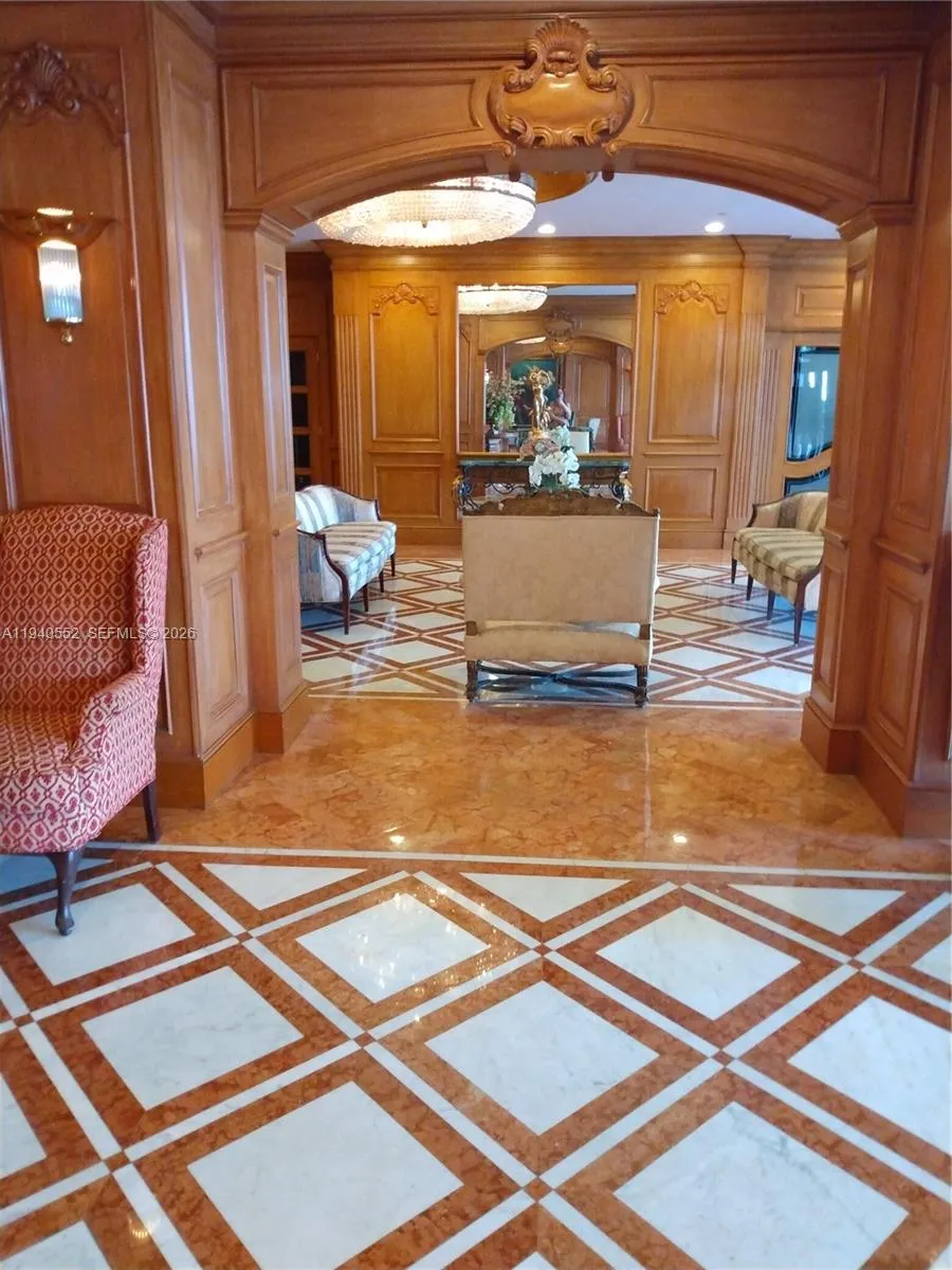 700 Biltmore Way # 216, Coral Gables FL 33134