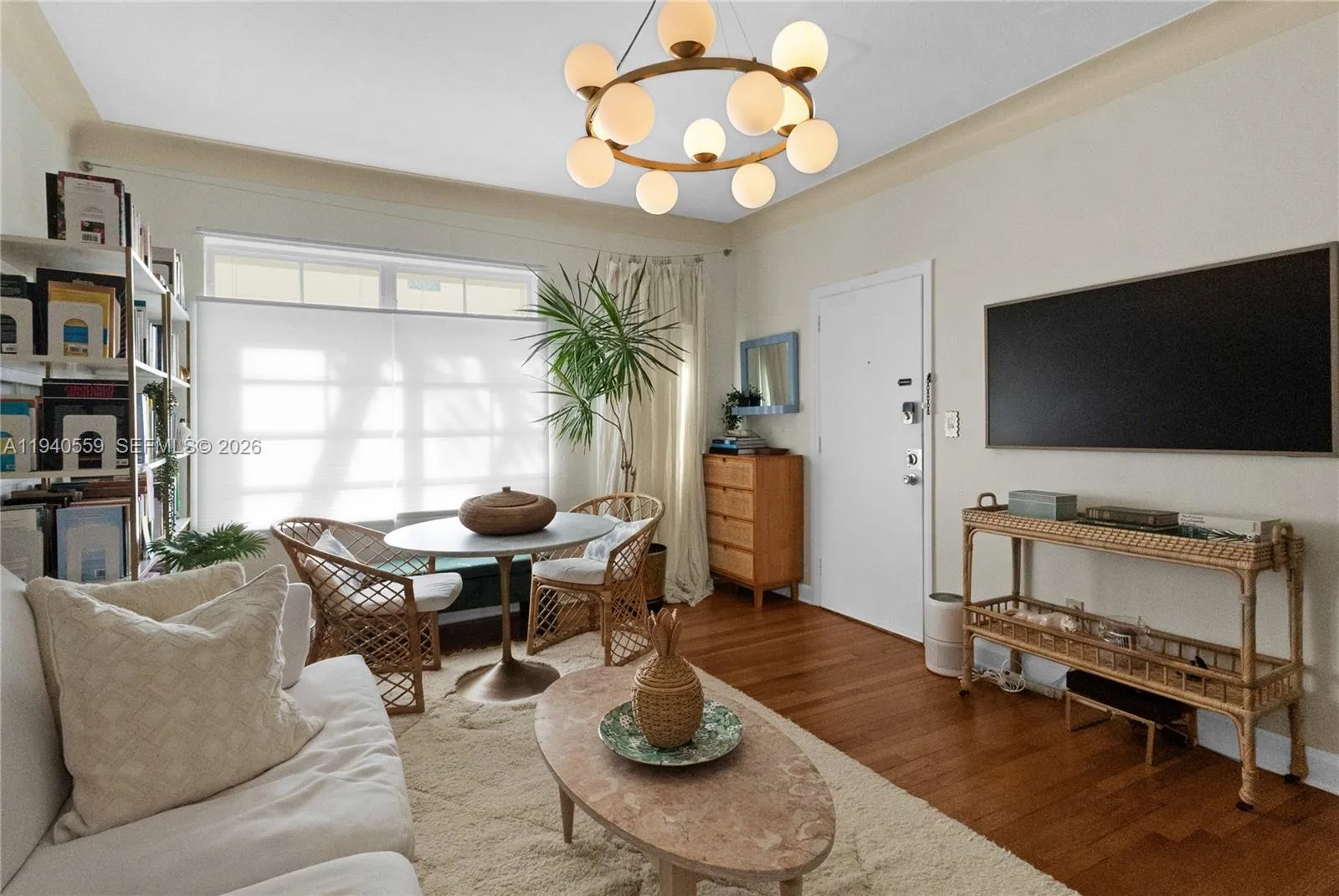 1 bedroom 1 bath for sale at 826 Euclid Ave # 11, Miami Beach FL 33139